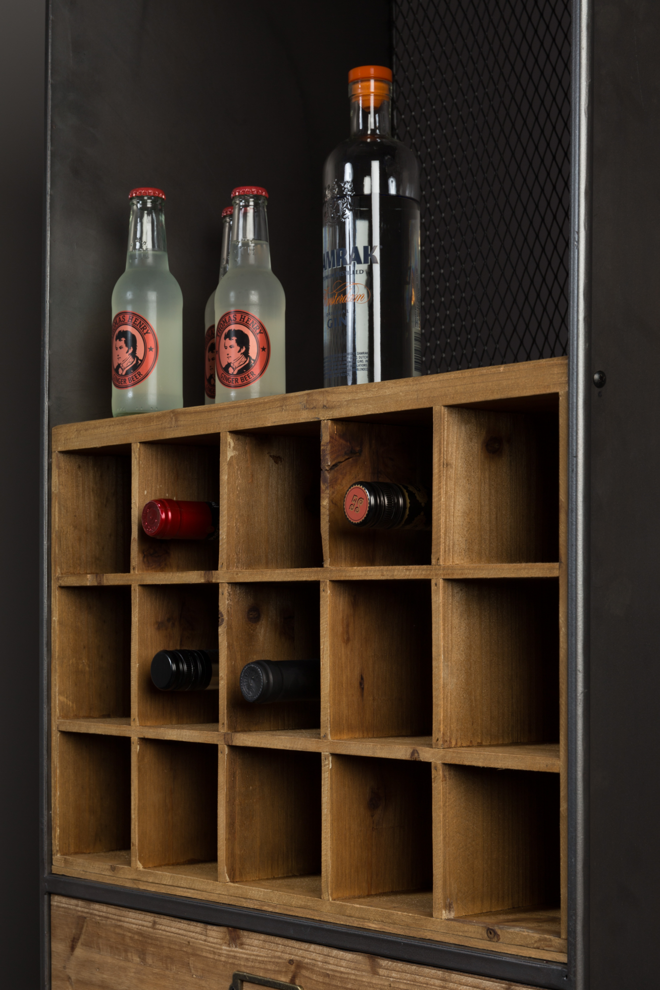 Wandkast Vino