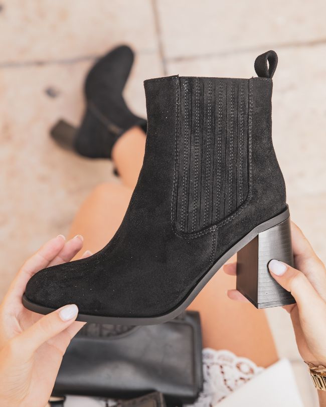 Bottines femme noires à talon - Vénussia