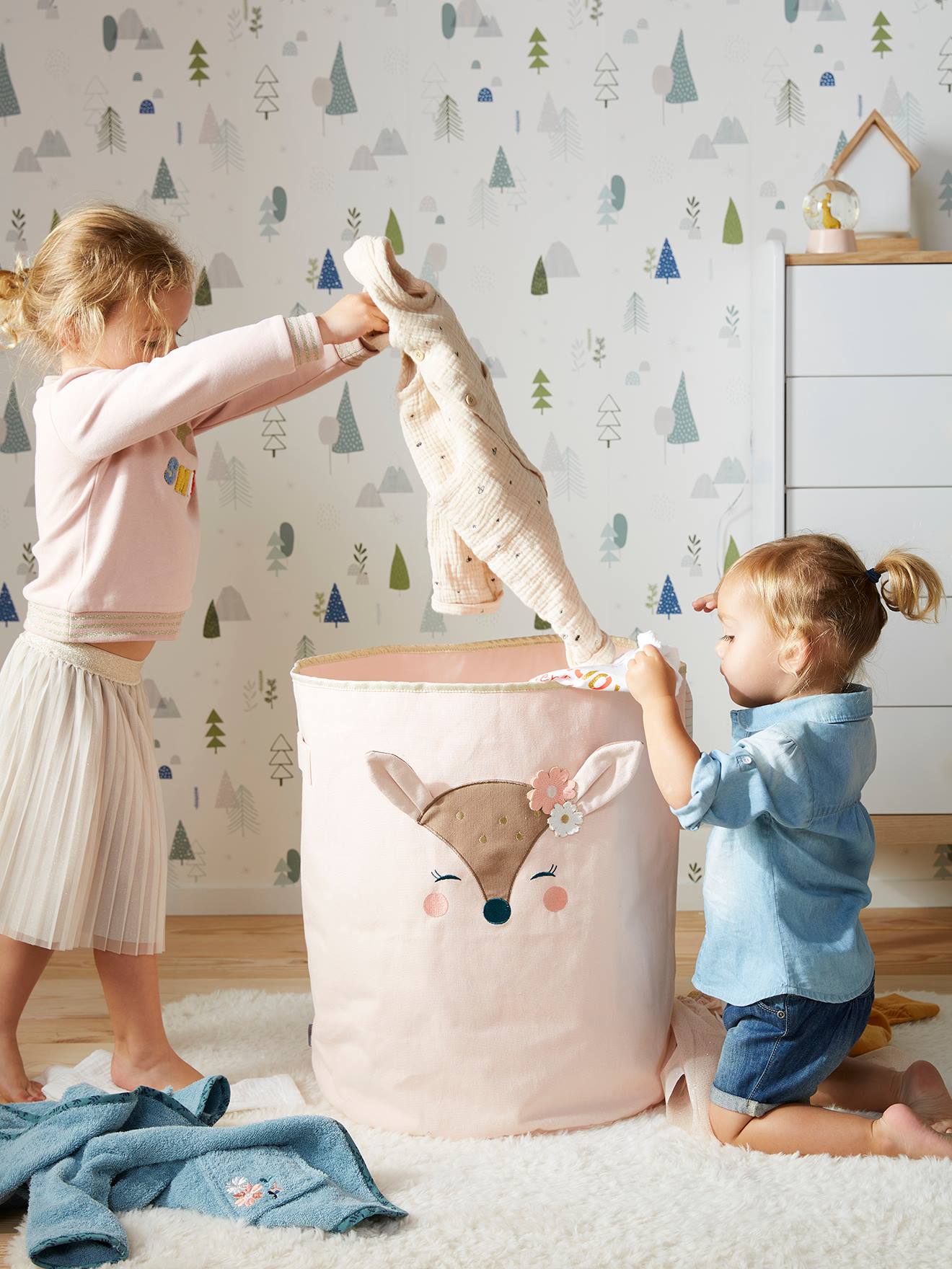 Cesto de armazenamento XL Biche rosa médio liso com motivos