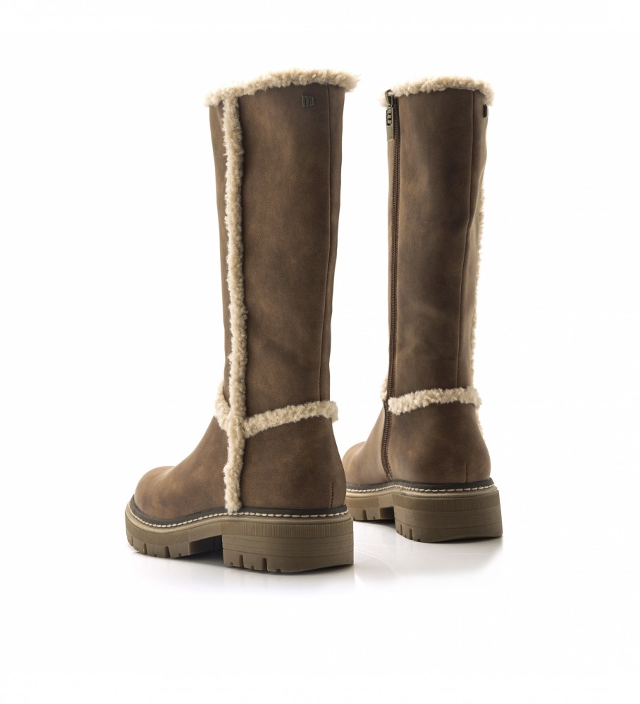 Botas altas de pele de carneiro marrom Mustang