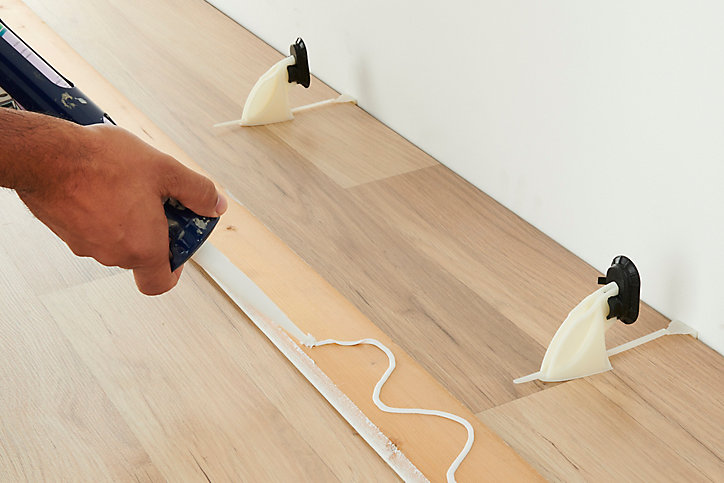 Kit d'installation de plinthes Fix@press