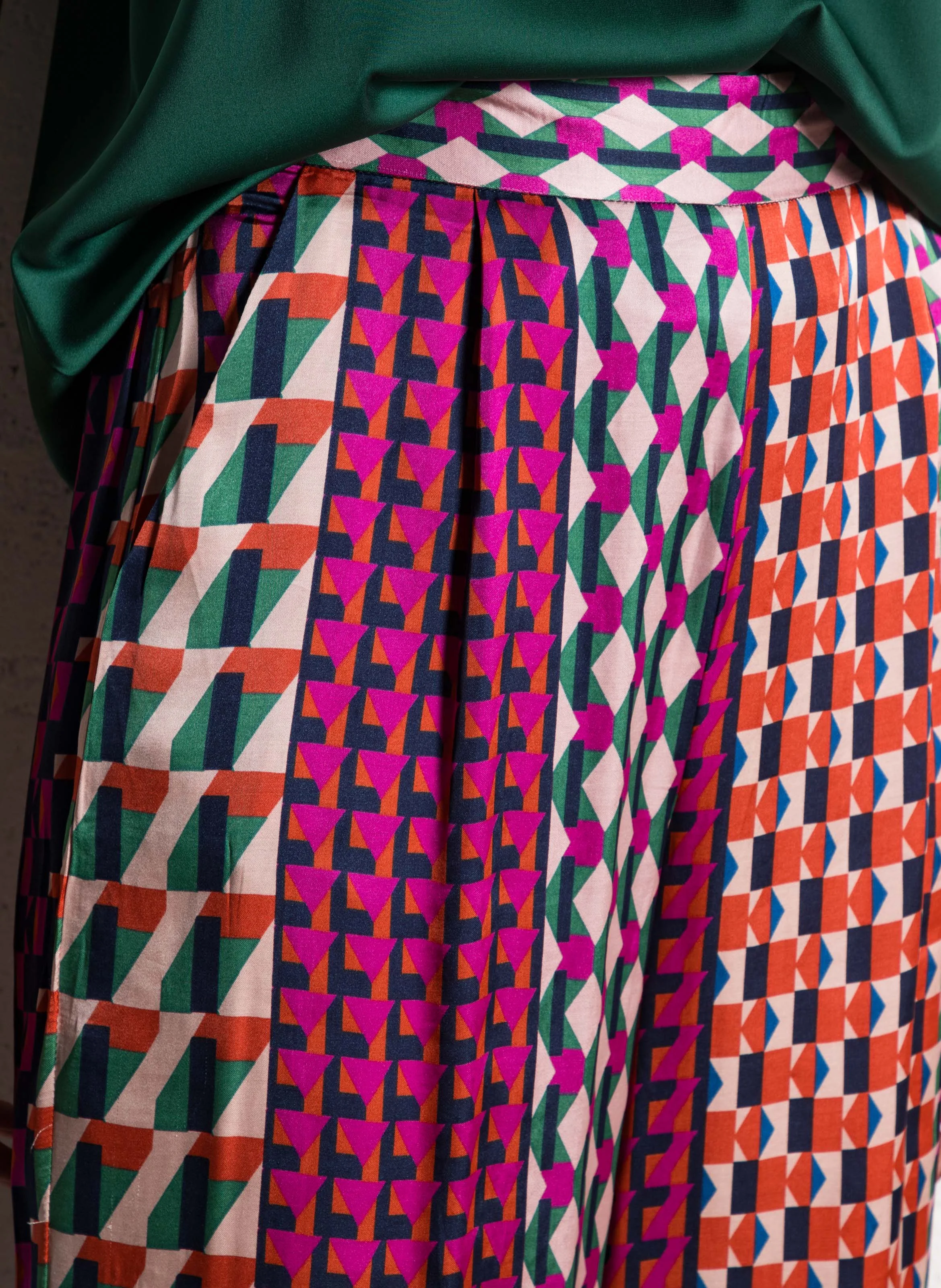 POLETTE - Pantalon droit à imprimé graphique | Multicolore