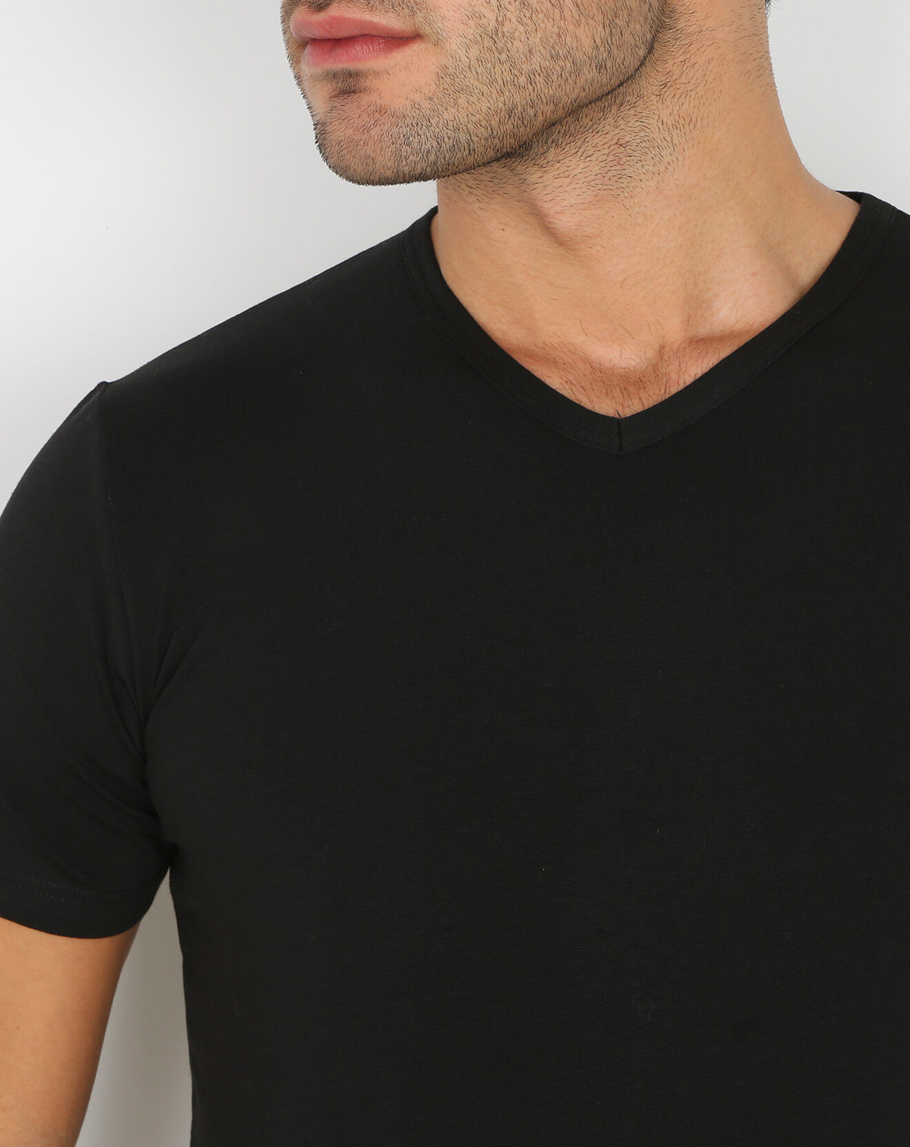 Mare T-Shirt Col V noir