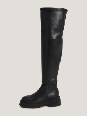 Botas de cano alto com sola grossa
