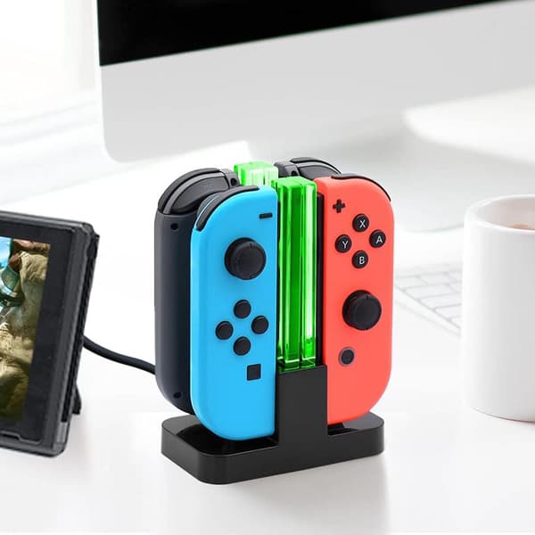 Ladestasjon til 4 stk Joy-Con