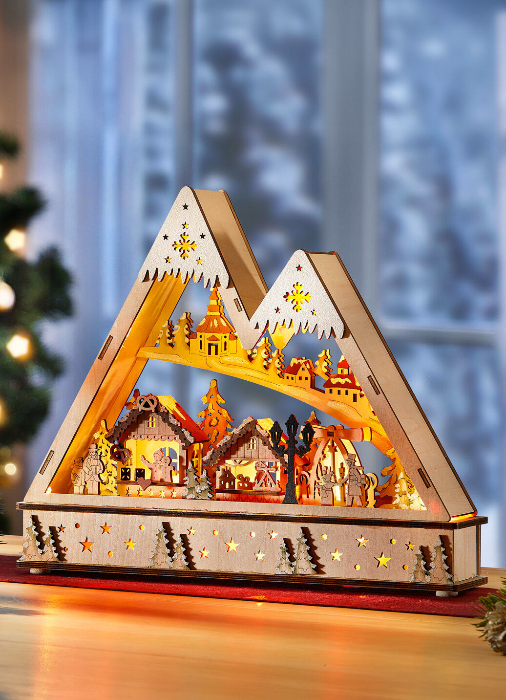 Lichterbogen aus Holz