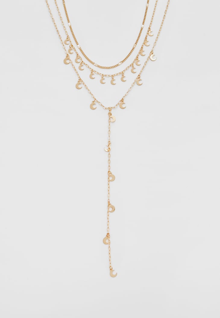 Conjunto de 3 colares com pingente de lua e laço.