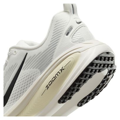 Chaussures Running Nike Vomero 18 Blanc Homme