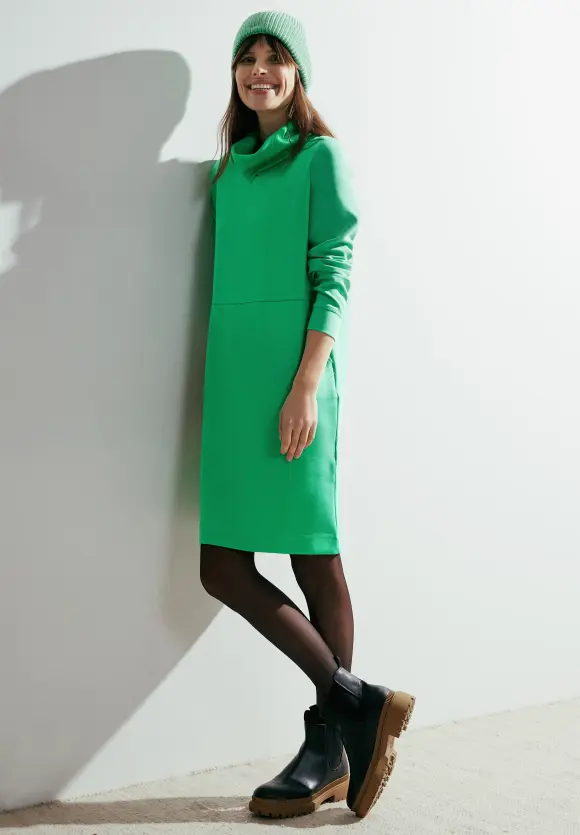 Big Kragen Sweatkleid - celery green