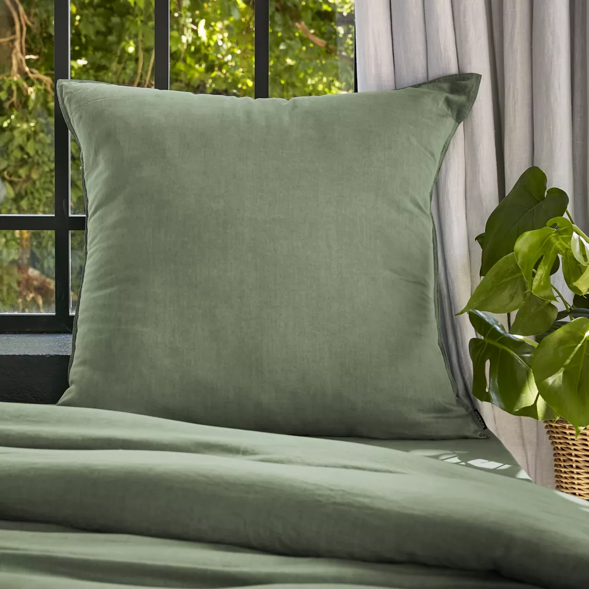 Taie d'oreiller carrée lyocell Tencel™ lavé (80 x 80 cm) Olivia Vert romarin