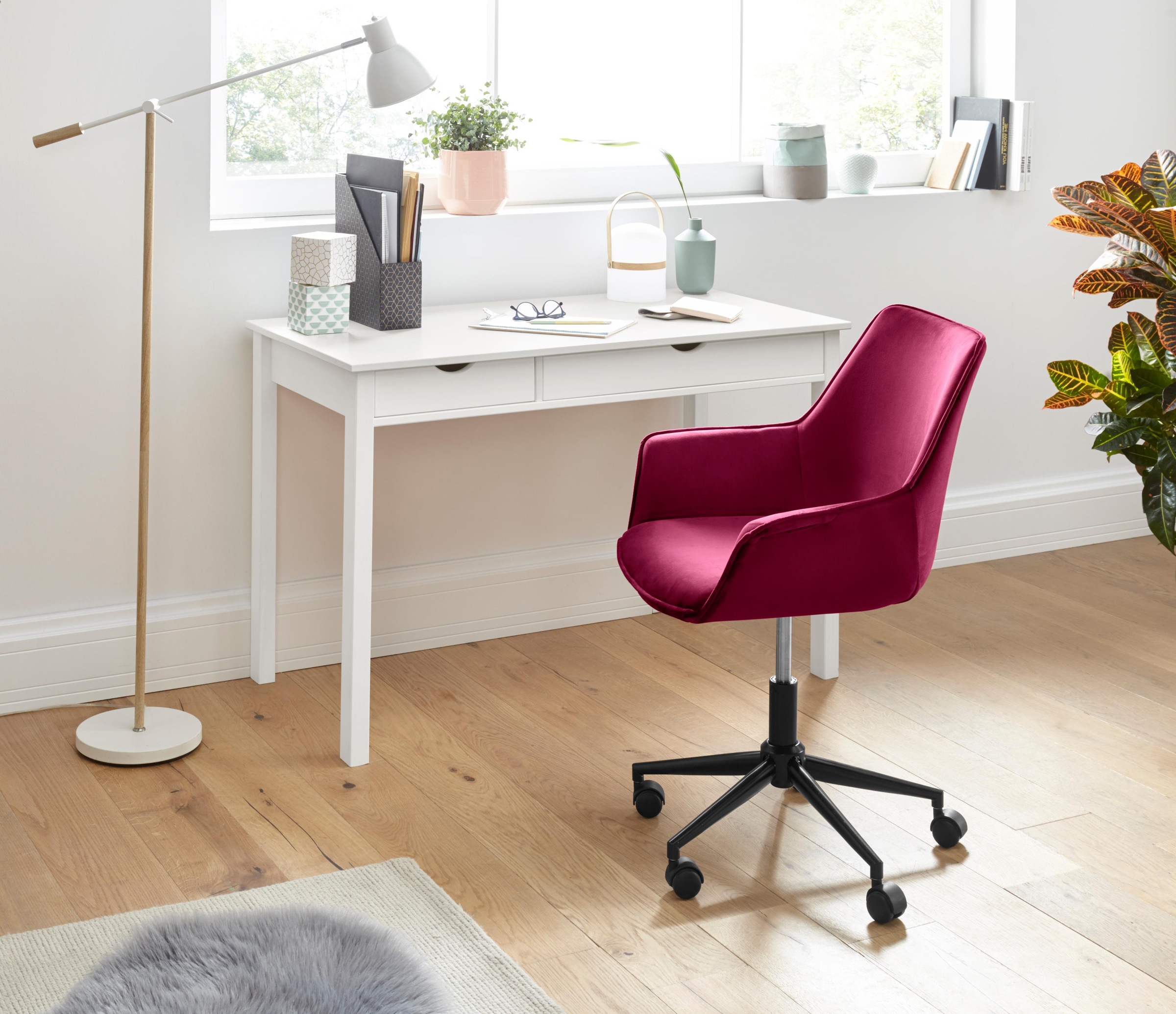 INOSIGN Schreibtisch »Gava« massives Kiefernholz, für das home office, Laptoptisch Breite 120 cm