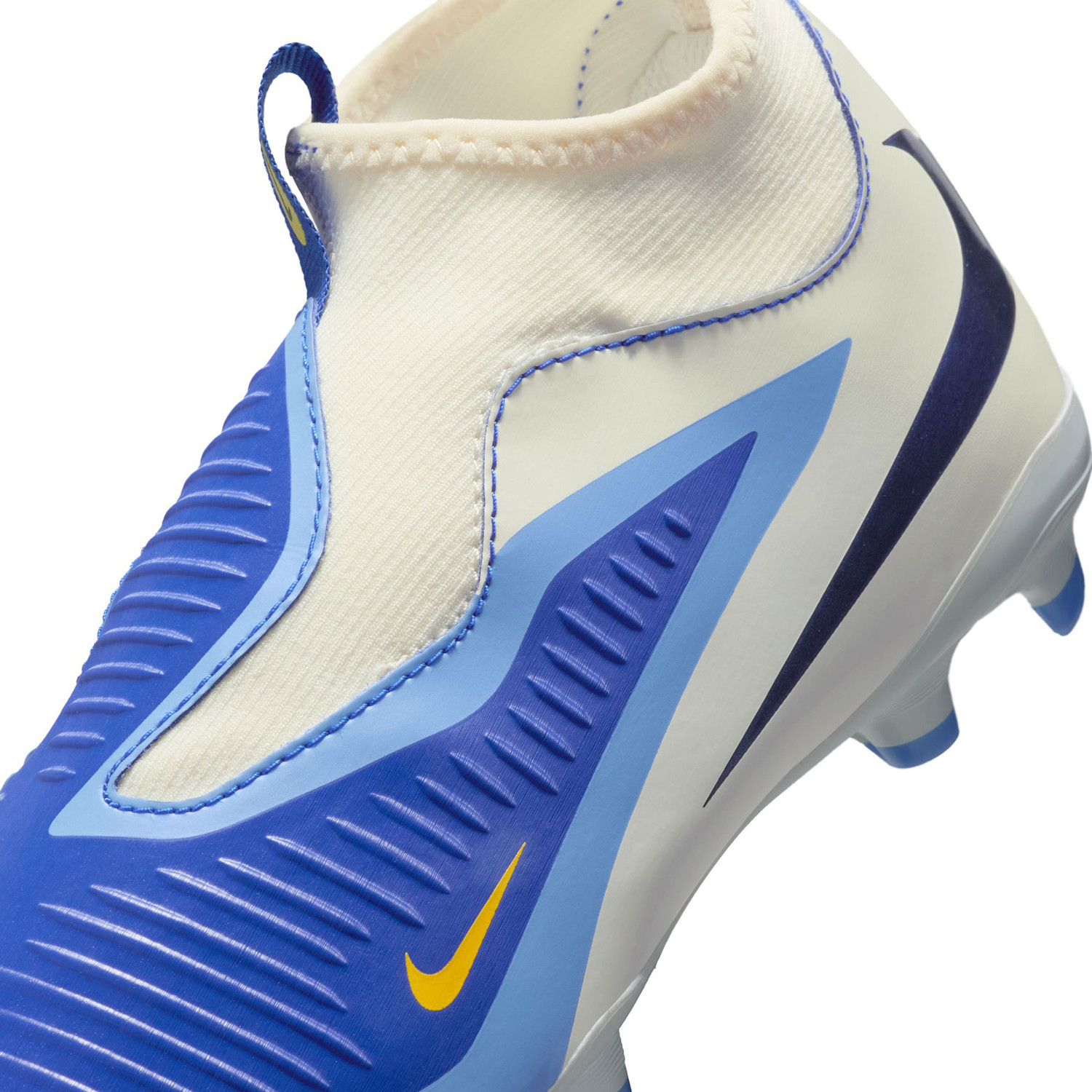 Nike Phantom 6 High LV8 Academy FG/MG Kids