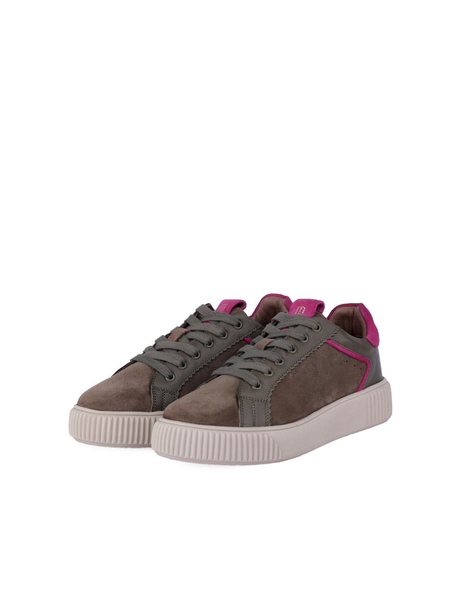 SNEAKER NURIA