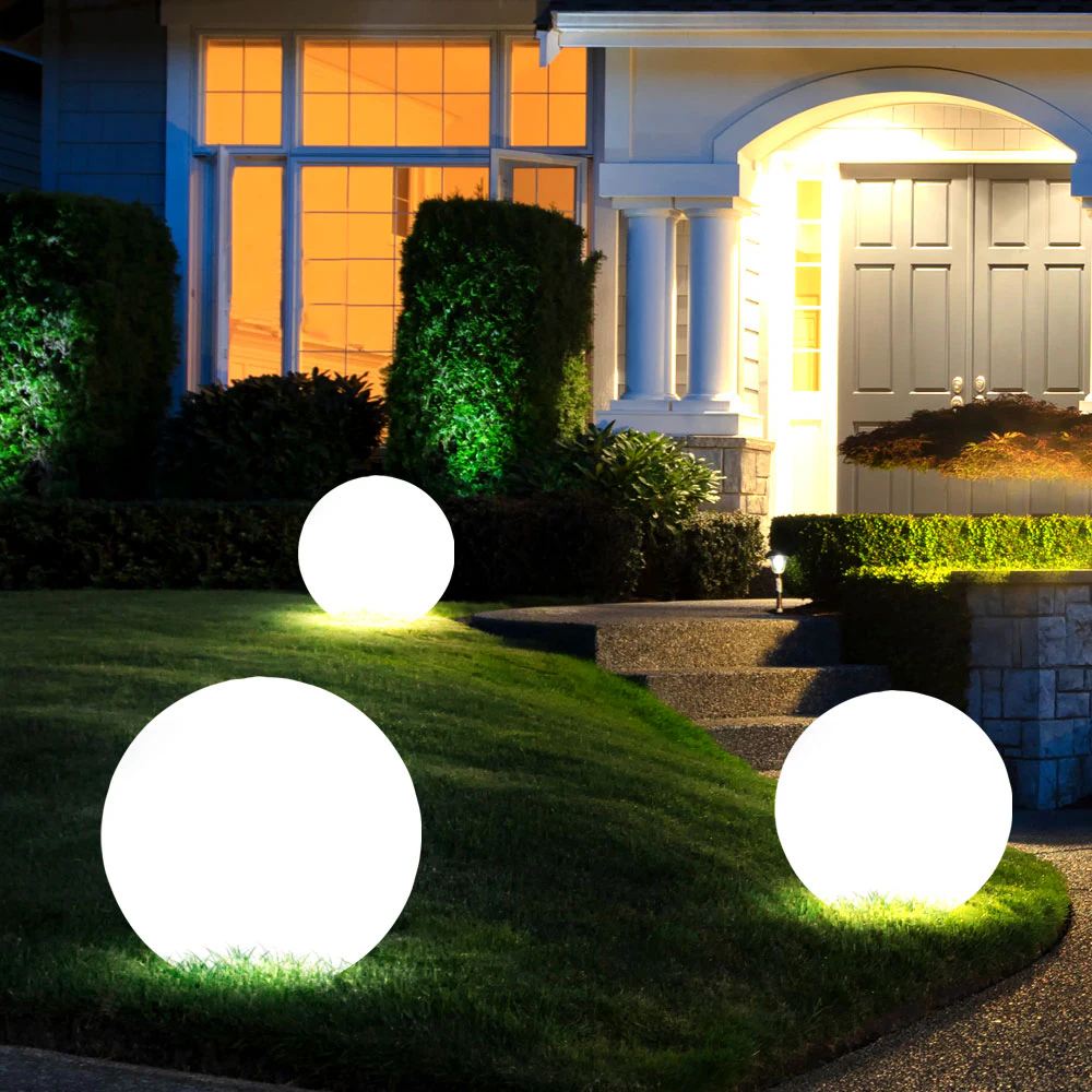 2er Set LED Solarleuchte, Kugel weiß, H 42,5 cm