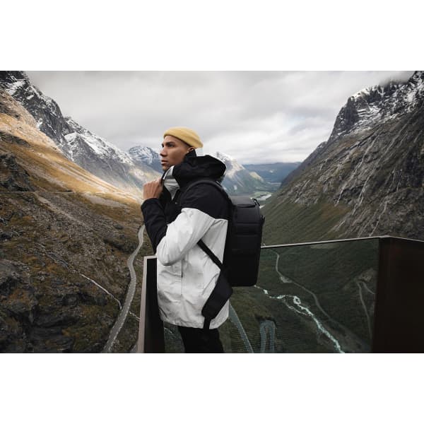 Sac à dos lifestyle DB THE RAMVERK 26L PRO BACKPACK BLACK OUT
