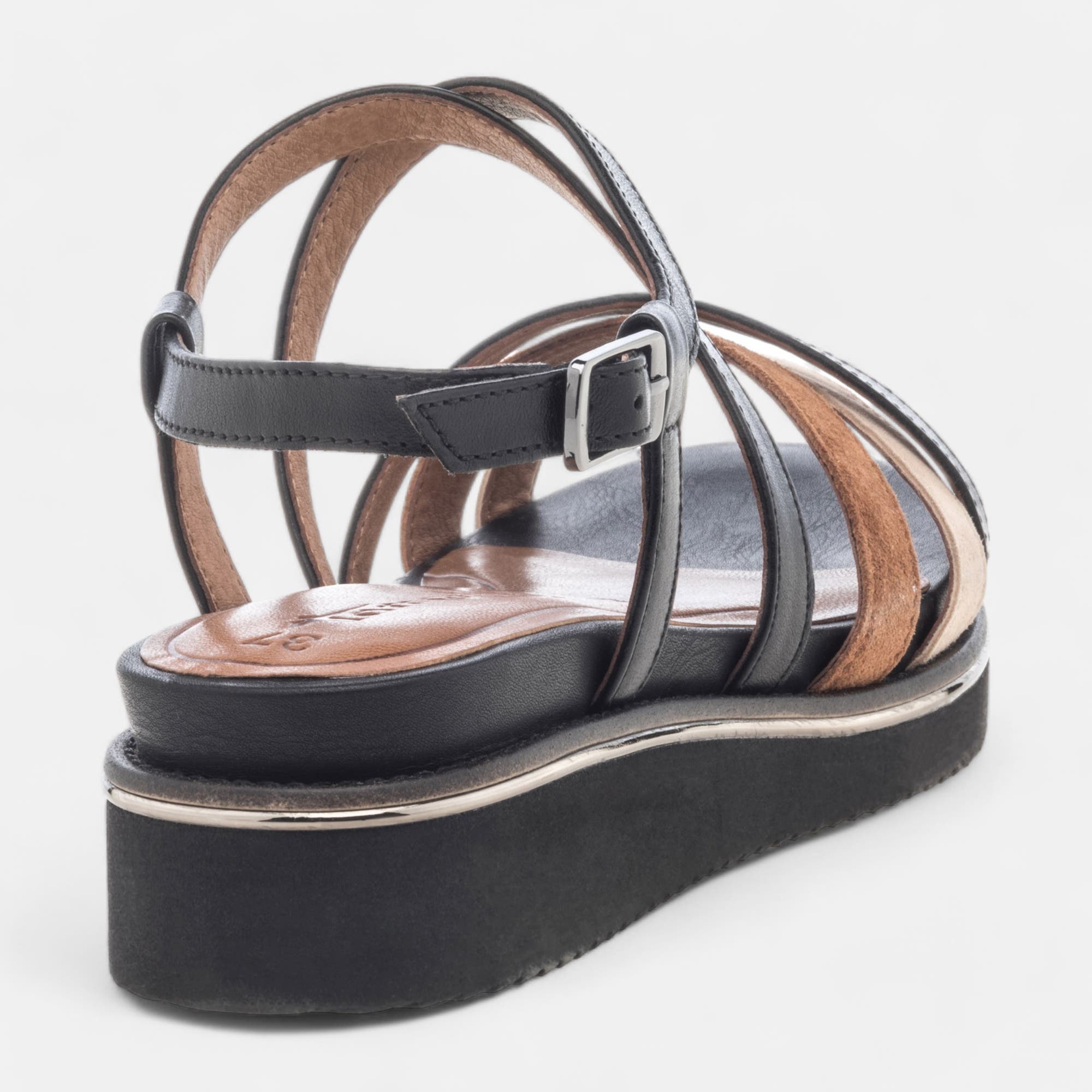 Sandales Femme en cuir noir