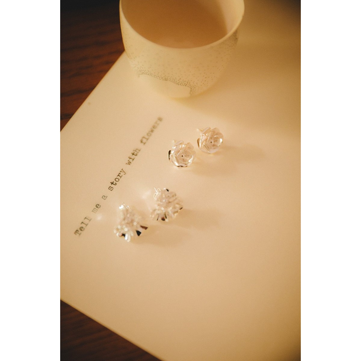 boucles d'oreilles puces fleurs plaqué argent - AGLAÉ