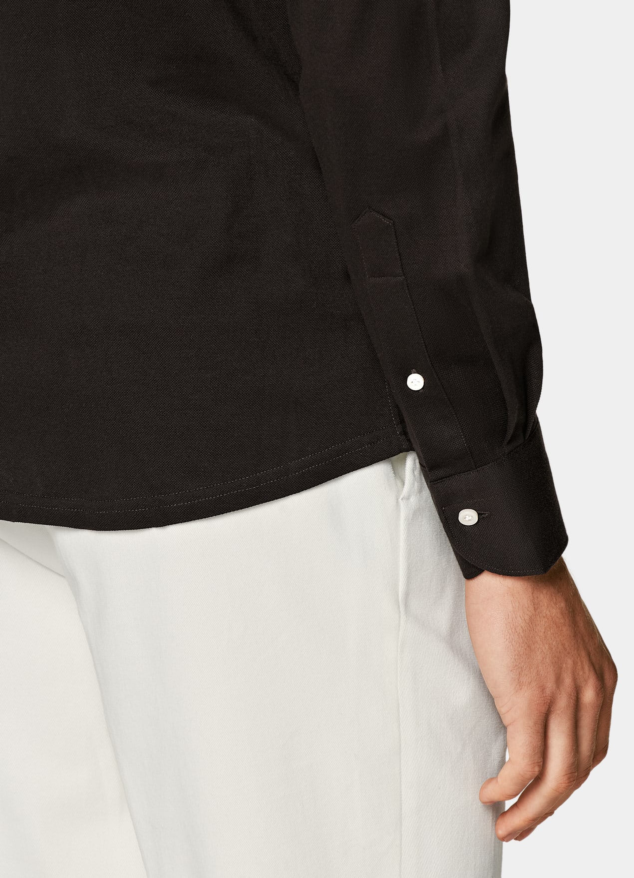 Chemise coupe très ajustée marron foncé