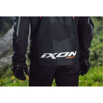 Blouson Ixon STRIKER 2 - Noir / Blanc