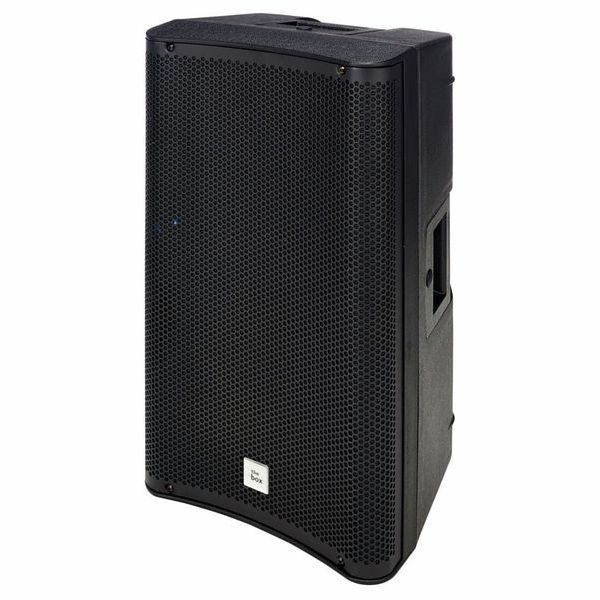 Behringer X Air XR18 Bundle 3