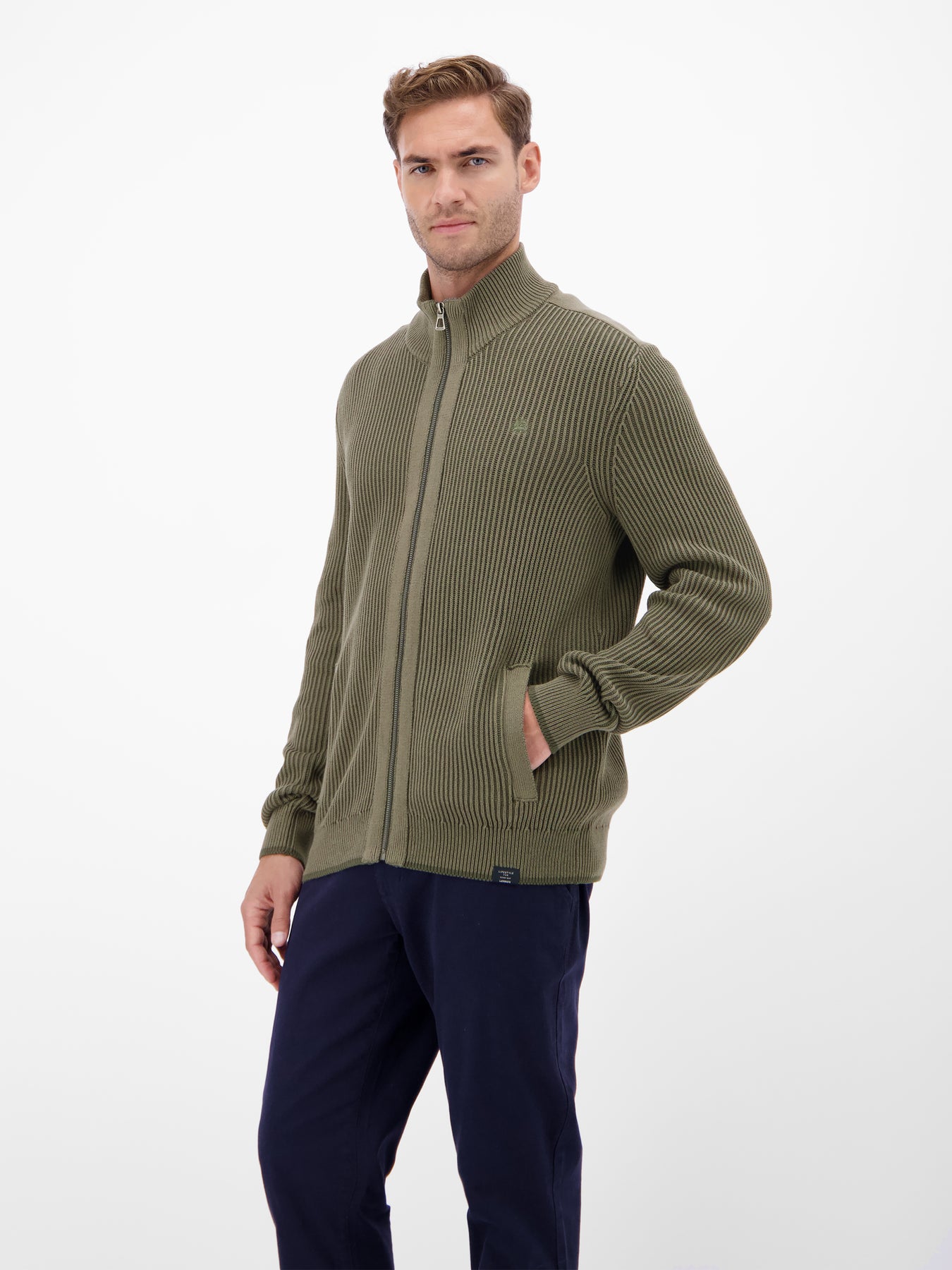 Herren Strickjacke - casual, modisch und bequem