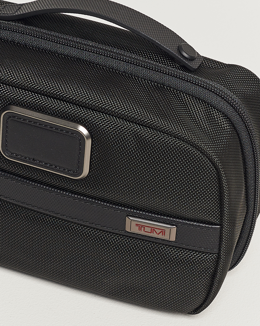 TUMI Alpha 3 Split Travel Kit Black