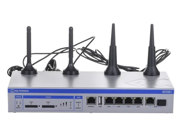 Teltonika RUTXR1 - Trådløs router - WWAN - 4-ports-switch - GigE - 802.11ac - rackmonterbar