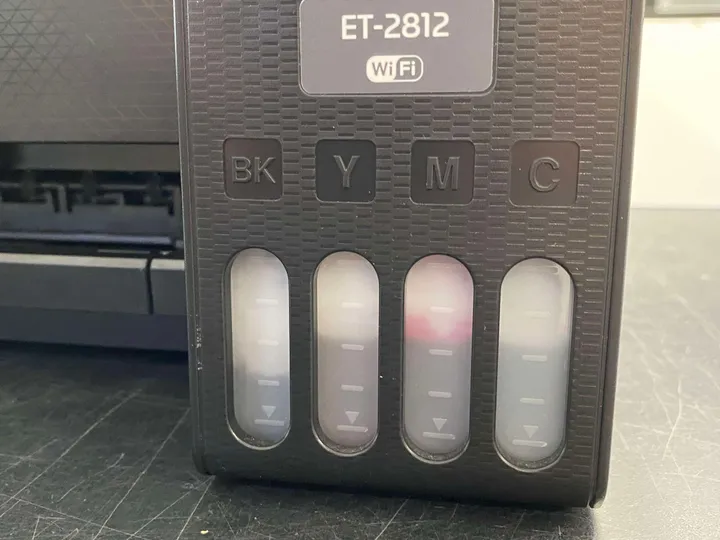 [OUTLET] - Epson EcoTank ET-2812 - Multifunktionsprinter - farve - blækprinter - kan genopfyldes - A4 (medie) - op til 10 spm (udskriver) - 100 ark - Wi-Fi - sort