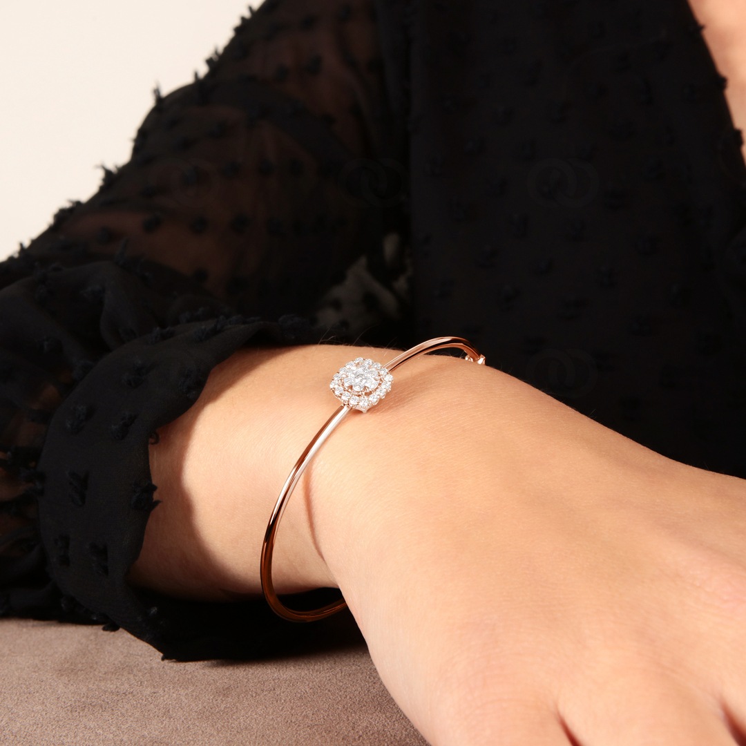 0.50 Karat Diamantarmreif oval 750/18 K Roségold