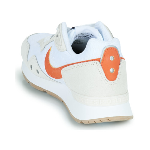 Nike - NIKE VENTURE RUNNER - Blanc