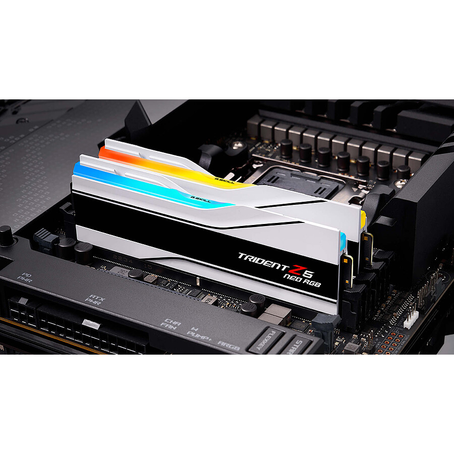 G.Skill Trident Z5 Neo RGB Silver - 2 x 16 Go (32 Go) - DDR5 6400 MHz - CL32