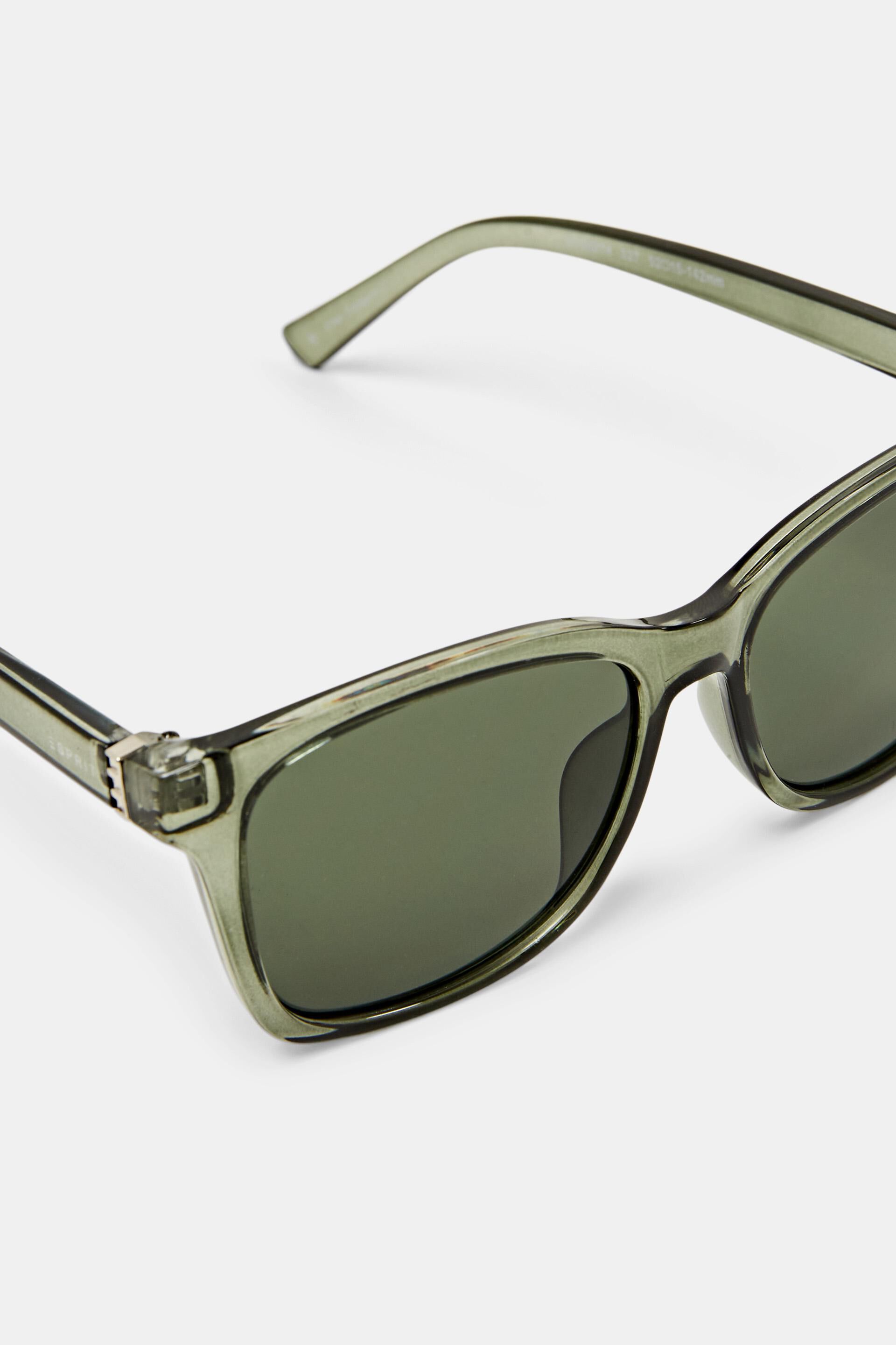 Lunettes de soleil angulaires