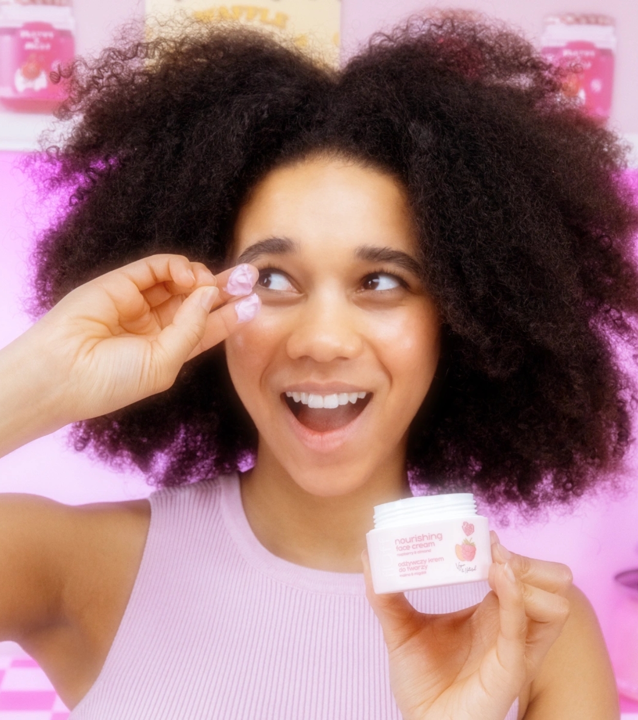 Fluff - Creme facial hidratante - Framboesa e amêndoa