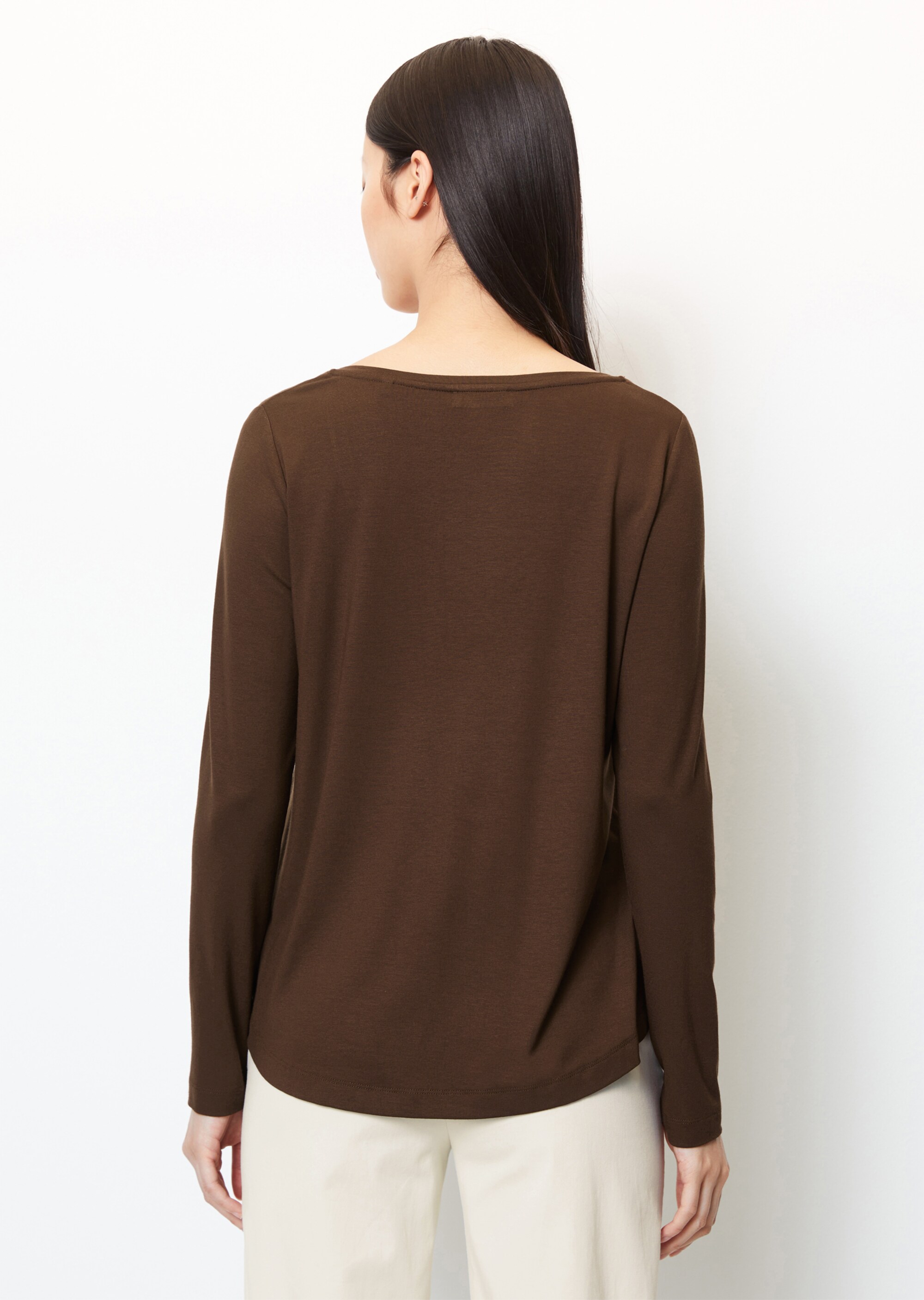 V-Neck-Longsleeve loose aus LENZING™ ECOVERO™