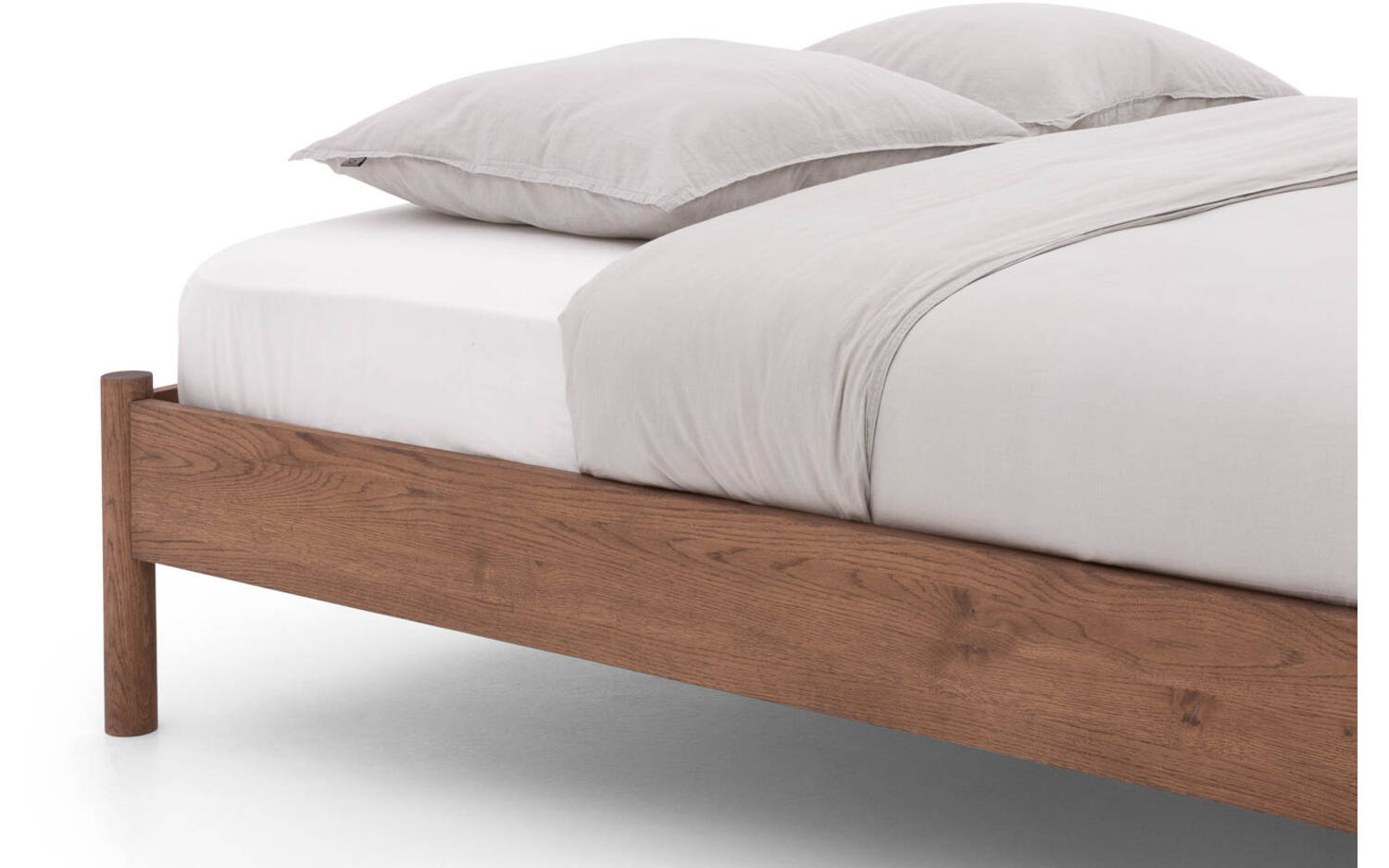 Goossens Bedframe Roll - 140 x 200 - Eiken soft touch lak notenkleur -