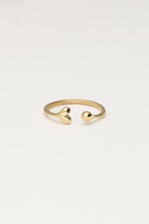 Minimalistische ring met hartje