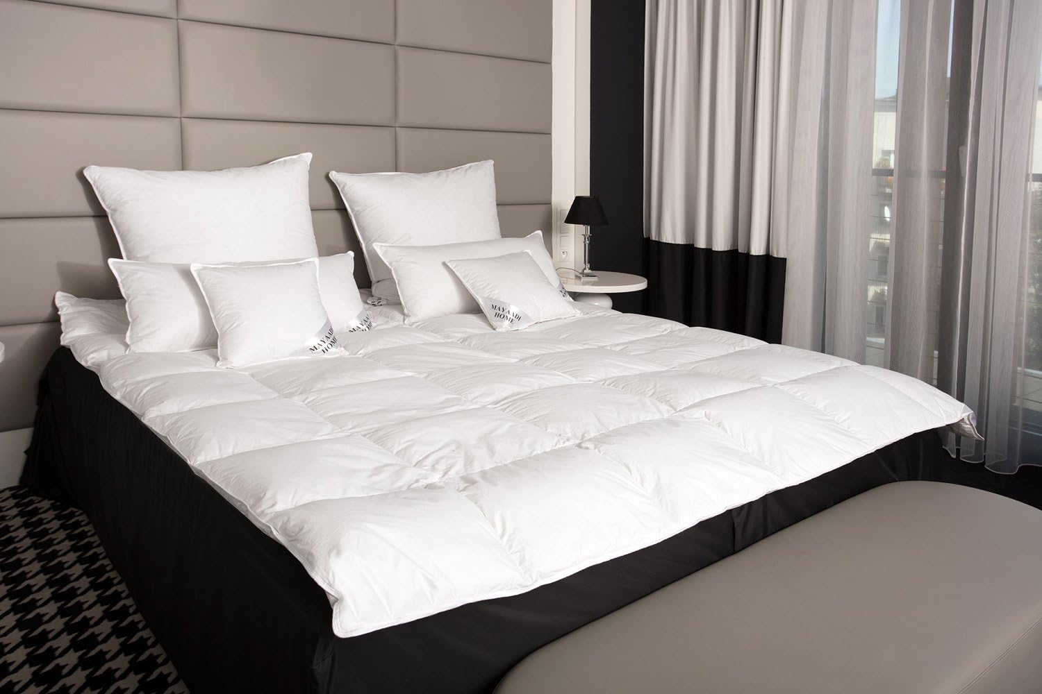 Mayaadi-Home Daunendecke 135x200 cm | 1400g Bettdecke, 70% Gänsedaunen 30% Federn | 100% natürliche Baumwolle | Made in Europe | Steppdecke geeignet für Allergiker | HS23