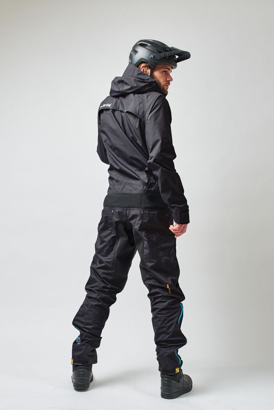Dirtlej Dirtsuit Prime Edition heldragt med lange ben Sort