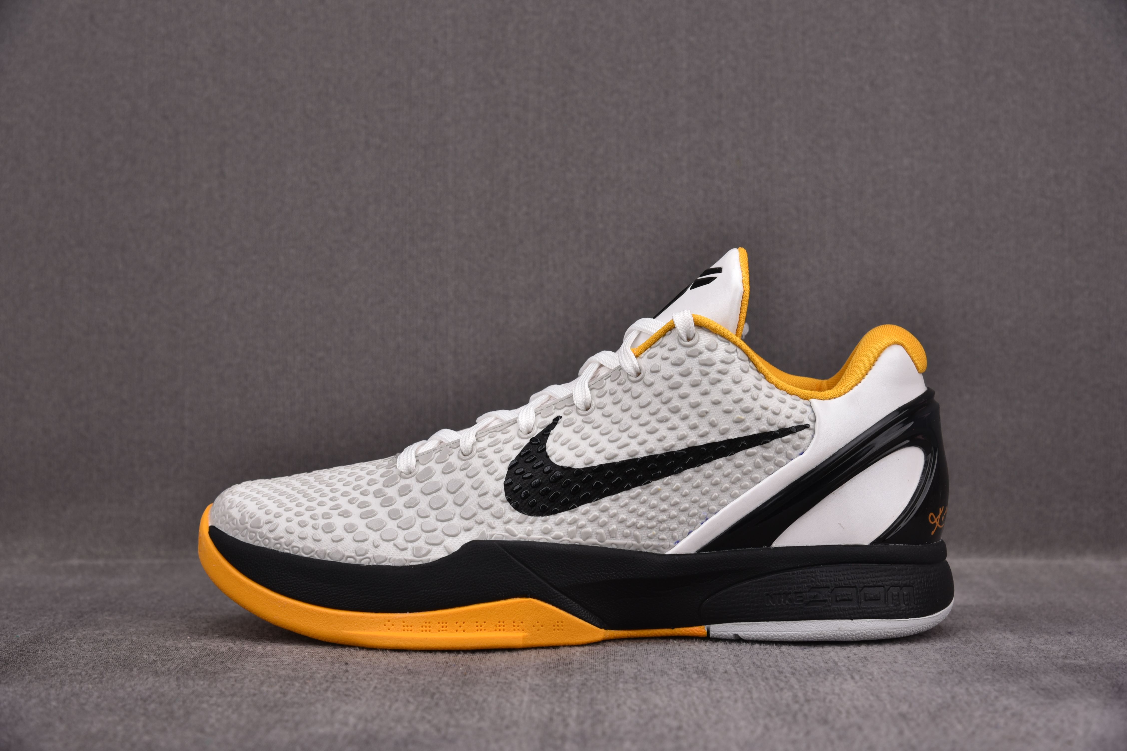 Kobe 6 Protro Playoff Pack White Del Sol