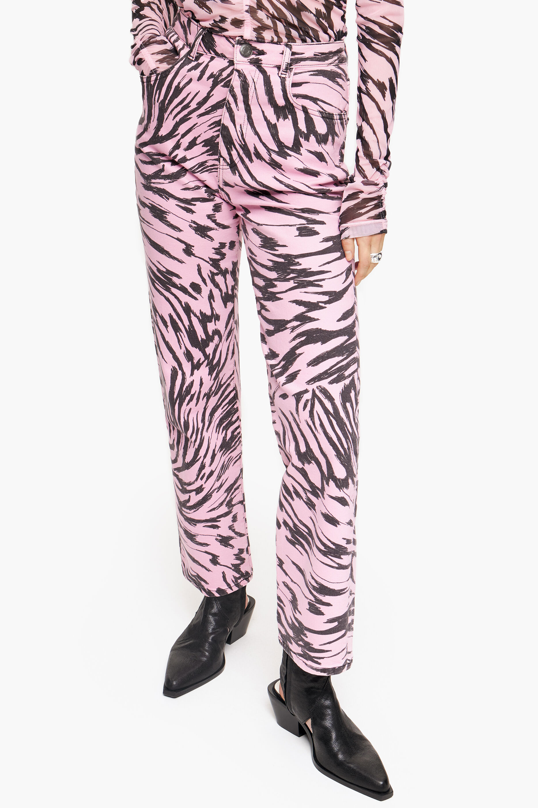 CALÇA JEANS RETA CROPPED - Estampa de Asas de Borboleta Rosa