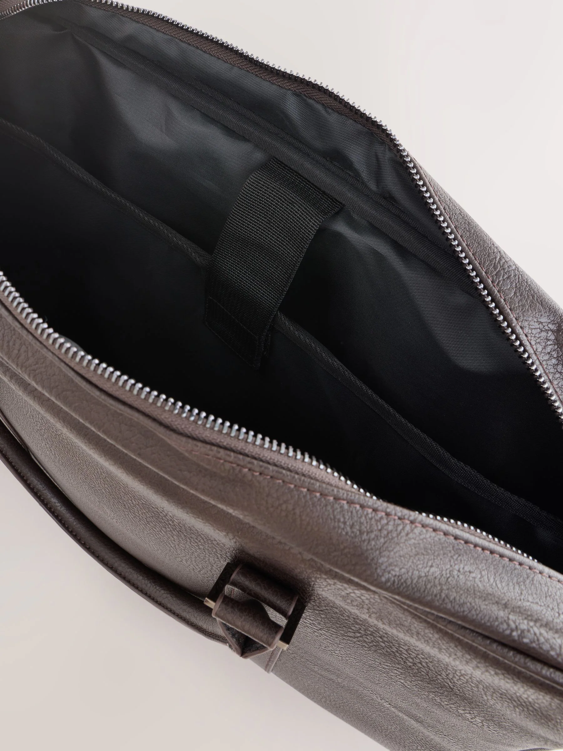 Bruin - Faux Leather Briefcase