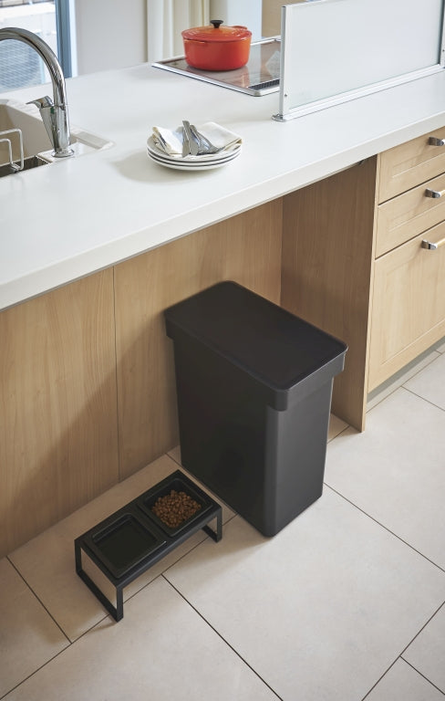 Yamazaki Huisdier Voedselcontainer (12kg) - Tower - Zwart