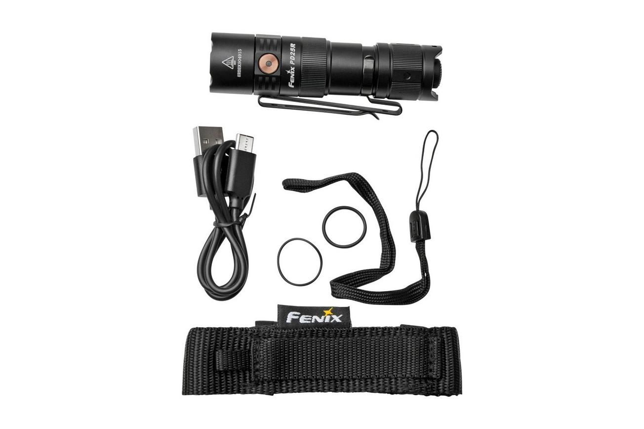 Fenix PD25R, 800 lumen, zaklamp