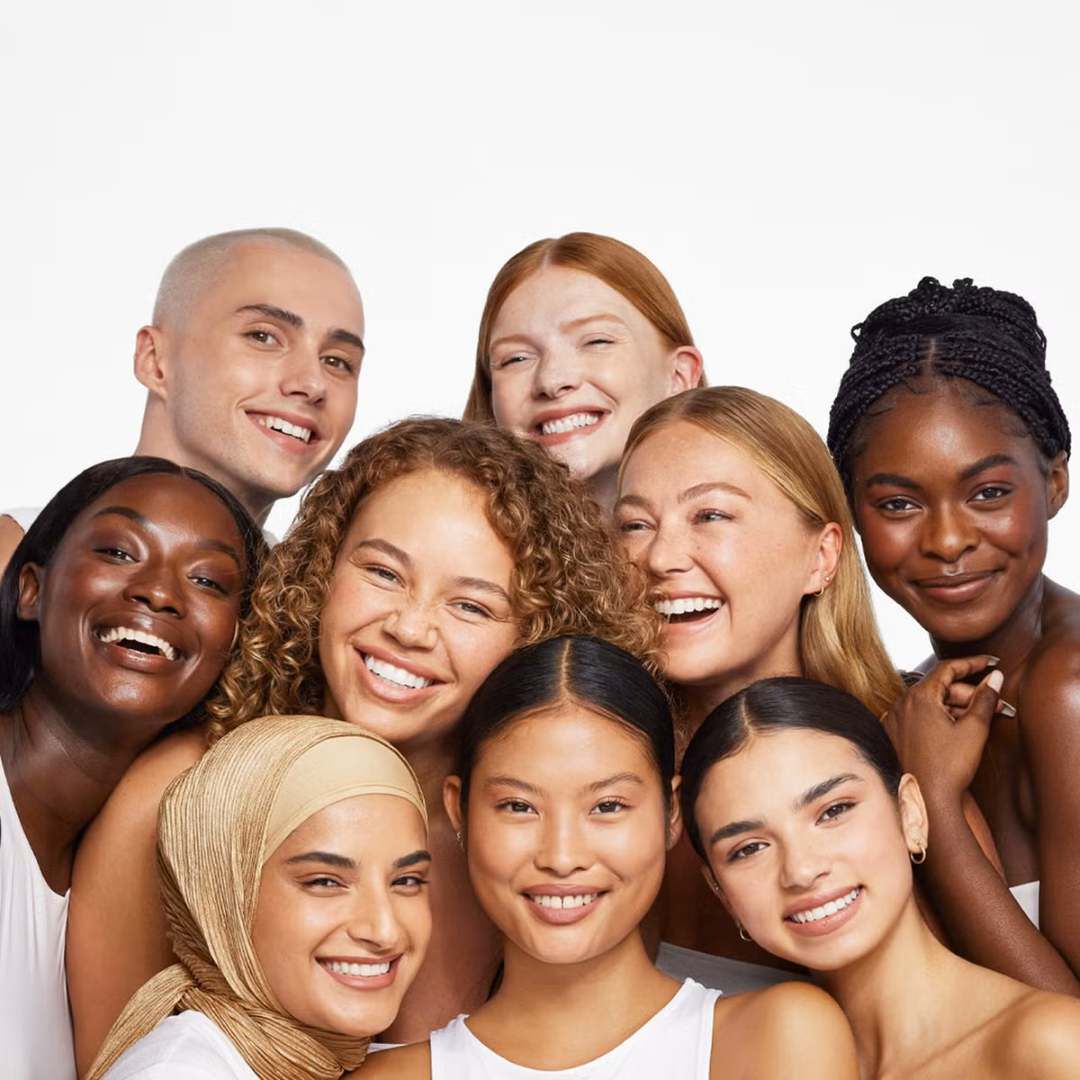 REVOLUTION  Skin Silk Serum Foundation