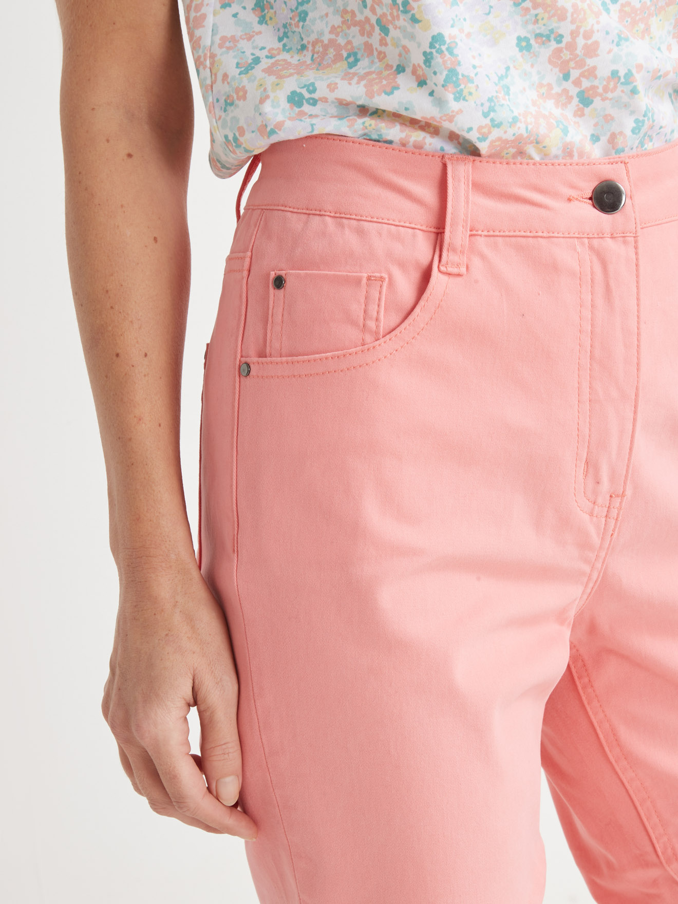 Pantalon 5 poches coupe droite