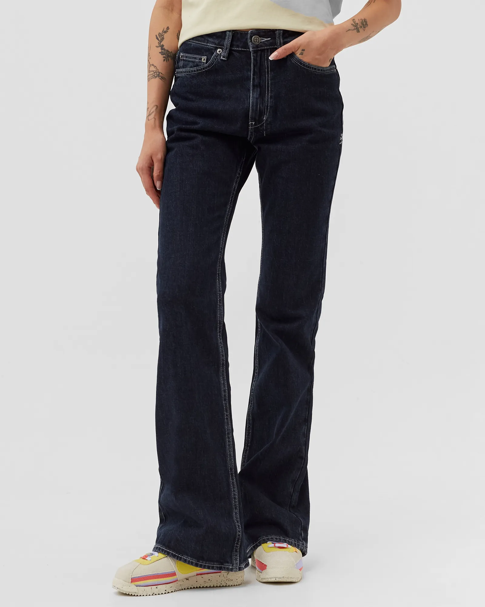 Ksubi WMNS soho obscura