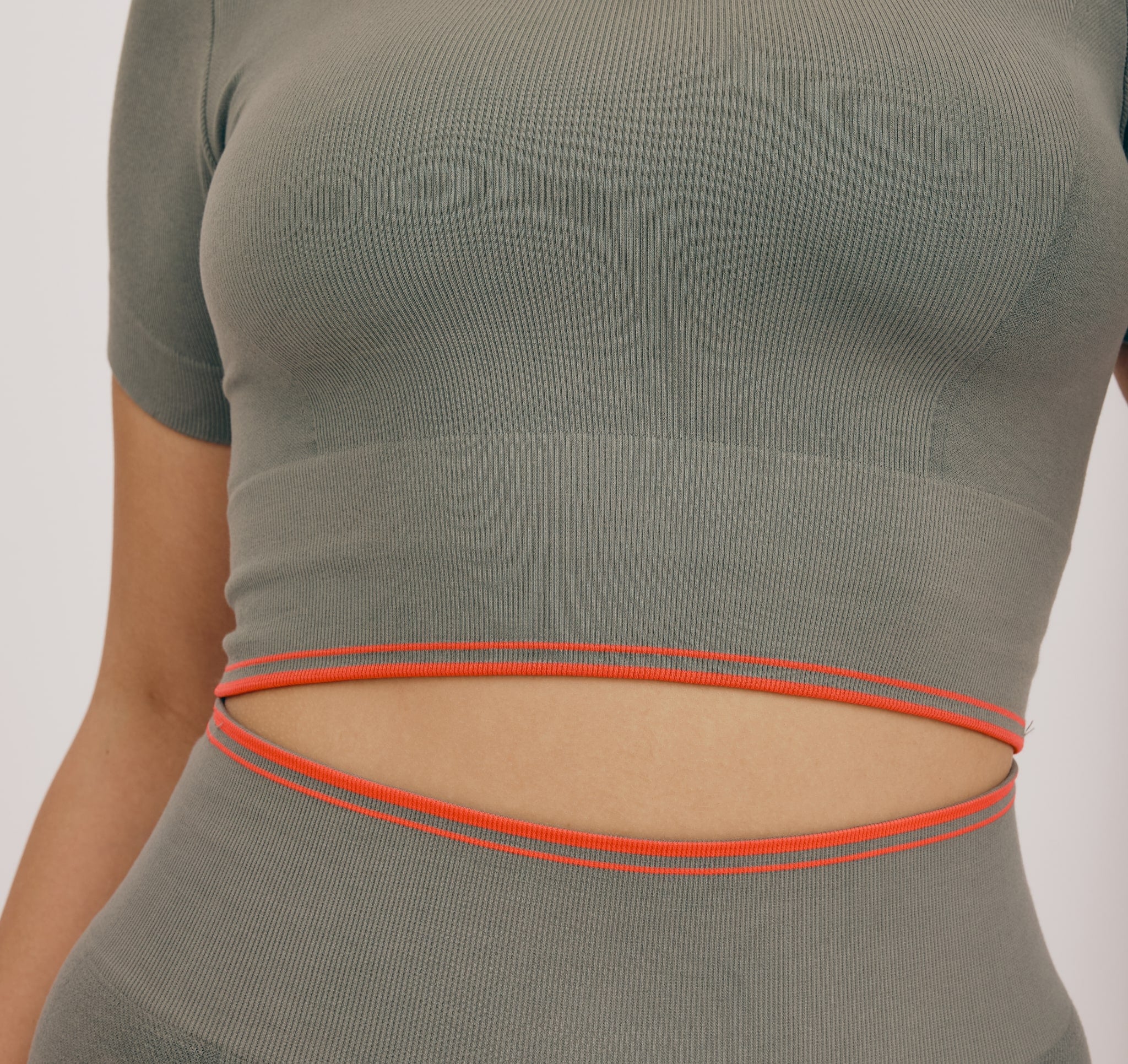 LENZING™ ECOVERO™ VISCOSE<br>Luxe Touch Crop Tee
