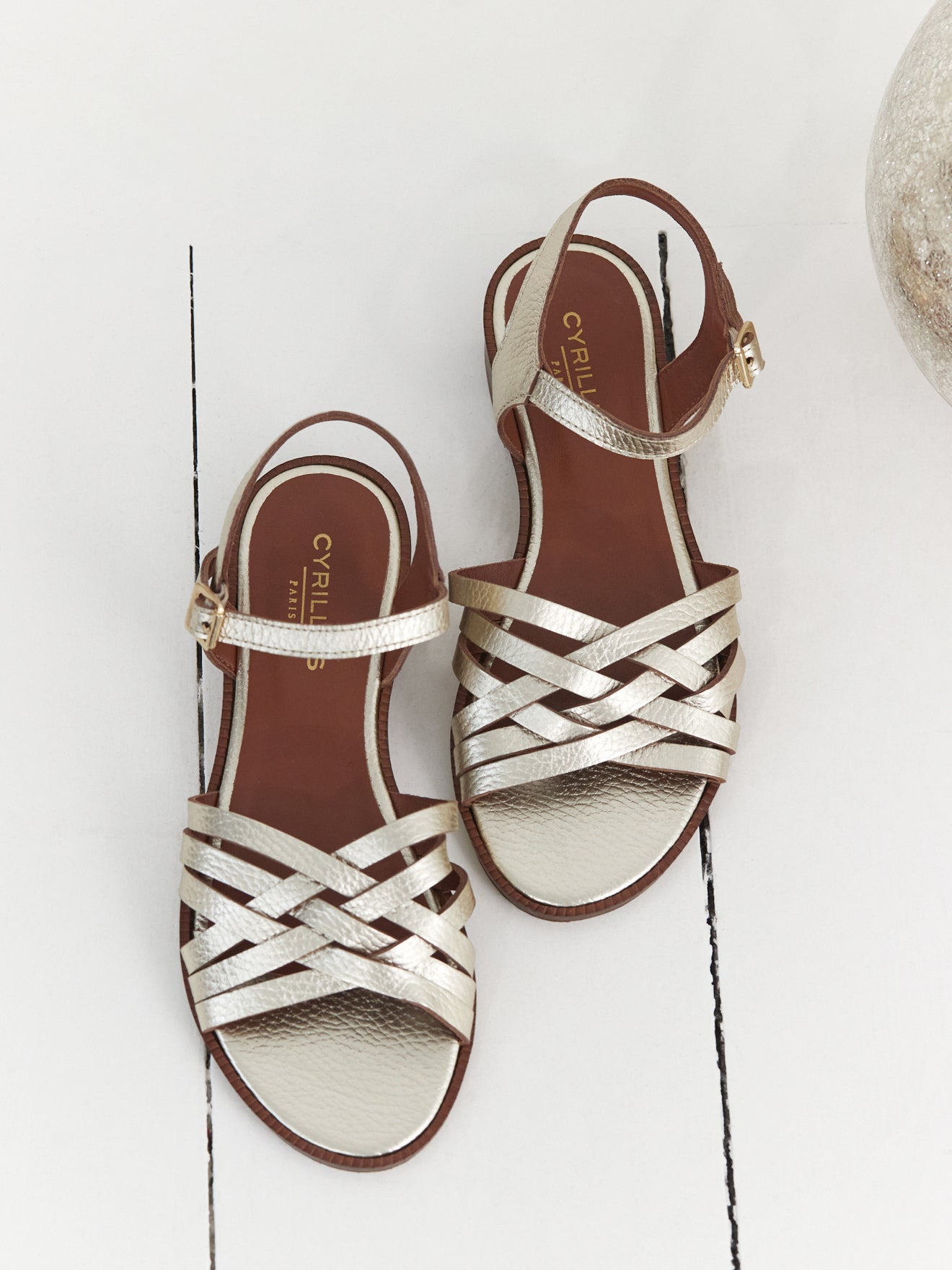 Sandales multi-brides cuir femme