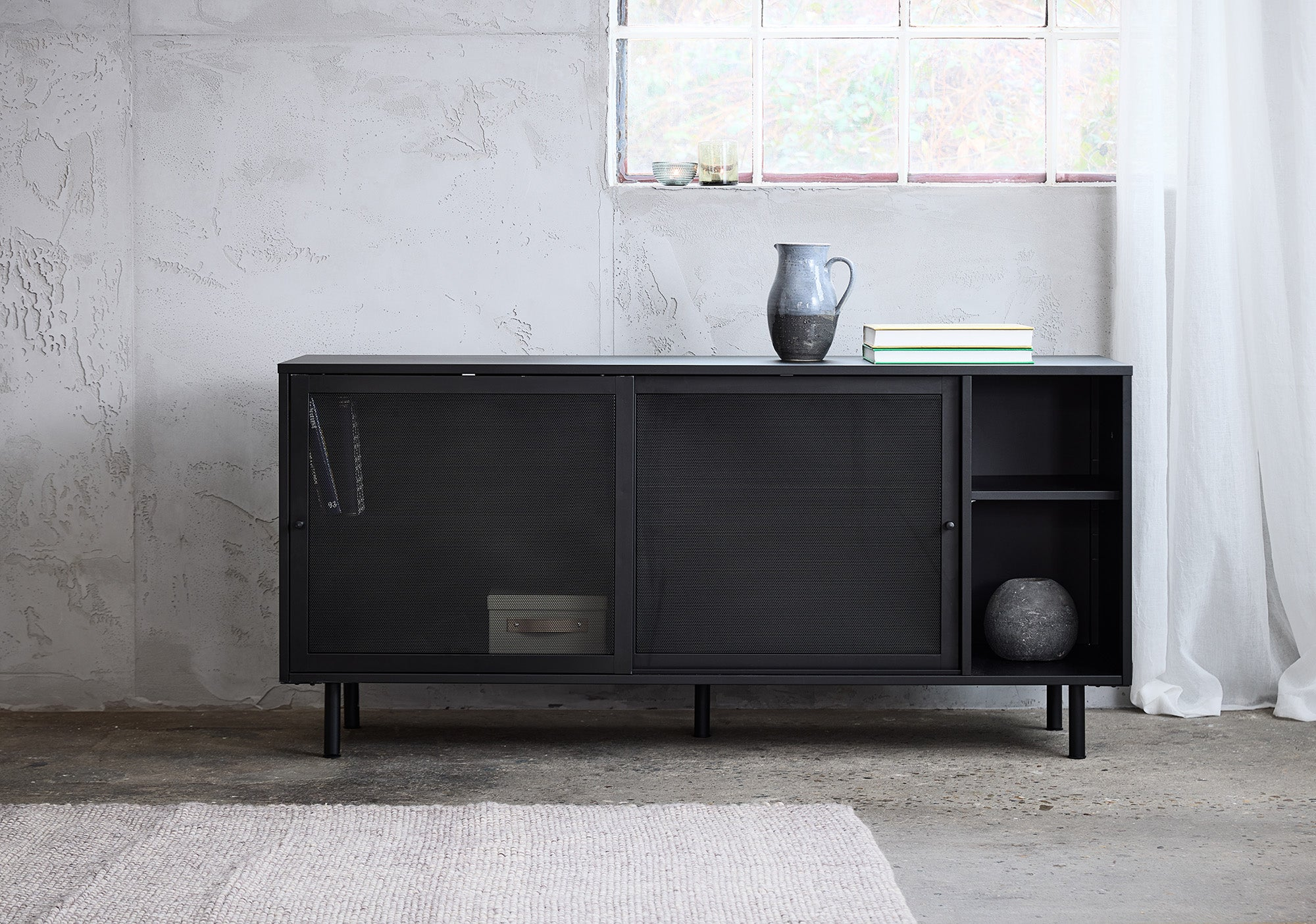Virke Dressoir - Zwart