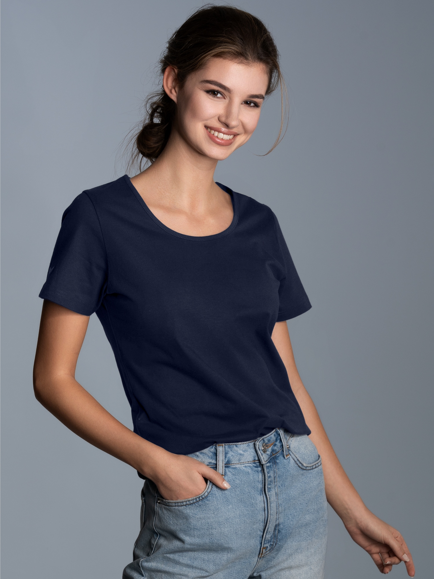 T-Shirt aus Biobaumwolle Navy-C2C